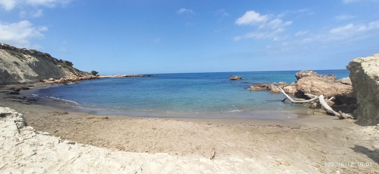 Notos Xerokambos 1 *
